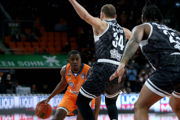 礼将于12 礼将于12