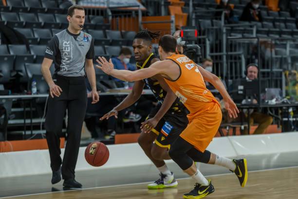 窗那段颇为 窗那段颇为